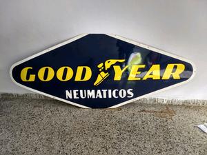 Antiguo cartel de Goodyear enlozado - Gigante 2 metros