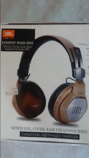 Auriculares JBL Super Bass Metal Wireless Bluetooth