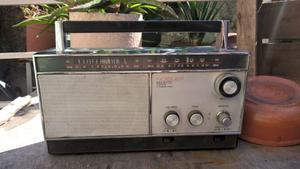 antigua radio Noblex Giulietta