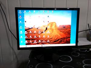 Monitor LCD Samsung 19"