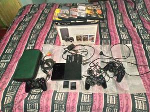 Vendo PLAY2 COMPLETA INMACULADA