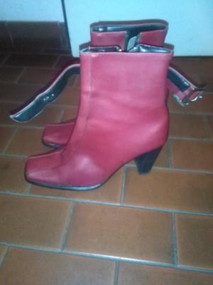 Botas rojas 36