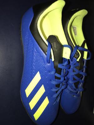 Botines Adidas Tango 18.3 turf