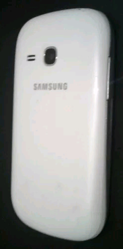 Samsung Galaxy Fame Lite Gt-sl