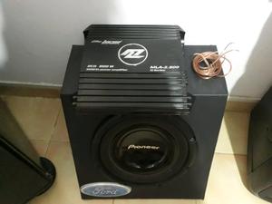 Vendo woofer Pioneer más caja y potencia