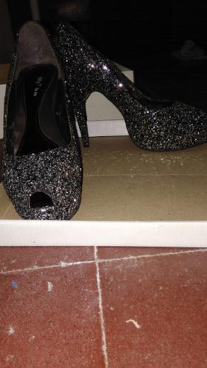 Zapatos altos con plataforma, glitter negro y plata