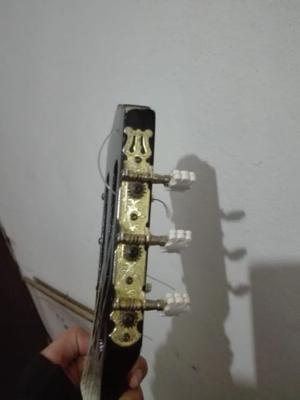 Guitarra criolla $500