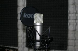 Combo Rode Nt1a + Preamplificador Beringher Mic100
