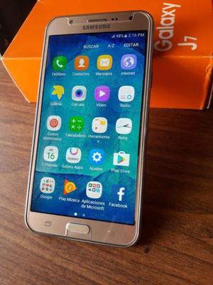 Samsung J7 Dorado Libre 4g Con Caja Y Accesorios