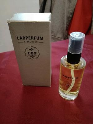 Perfume NUEVO abierto