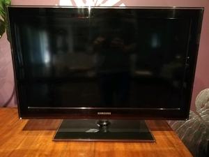 Samsung 32' LCD