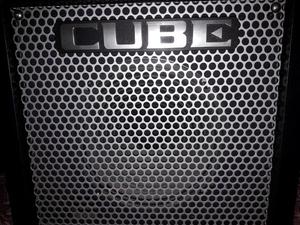 Amplificador Roland CUBE20X 20W. Muy buen estado,solo uso