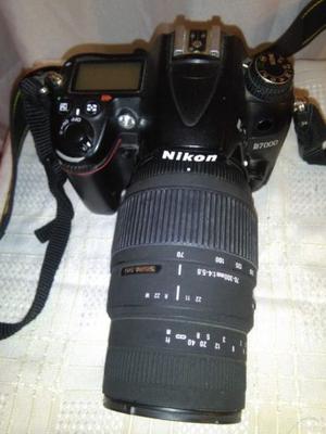 Nikon d.