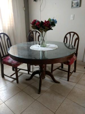 Vendo juego de comedor con 6 sillas