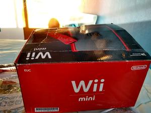 Wii mini con 4 meses de uso