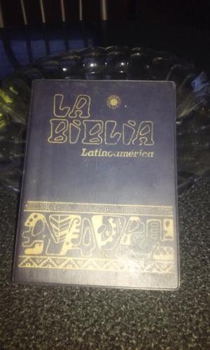 Biblia latinoamericana chica
