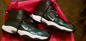 BOTINES NIKE 15US