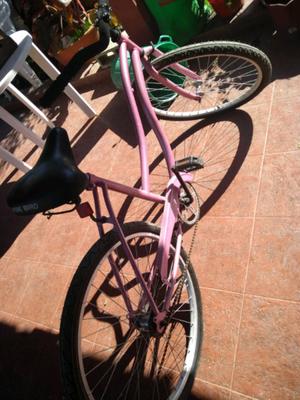 Bicicleta rosa nueva