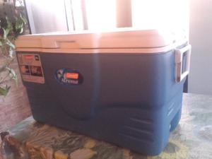 Conservadora Coleman Xtreme Cooler.