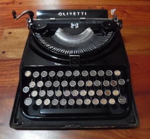 Máquina De Escribir Olivetti Ico MP1. Década del 30´.