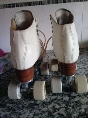 VENDO PATINES profesionales 36