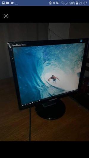 Monitor SAMSUNG 17 Pulgadas