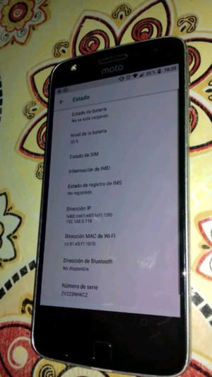 Vendo moto Z play... Anda solo con datos ACLARO!