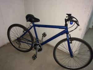 Bicicleta Azul - 18 velocidades