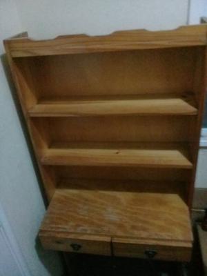 Escritorio y biblioteca- Todo $800