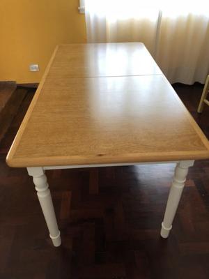 Mesa de madera extensible