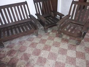 Sillones de algarrobo