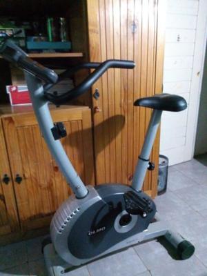 Bicicleta fija impecable