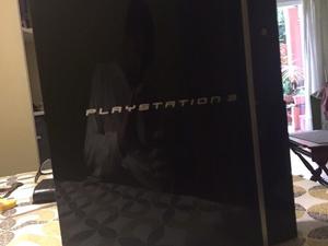 Playstation 3 de 80 gb con 2 joysticks inalmbricos y 2