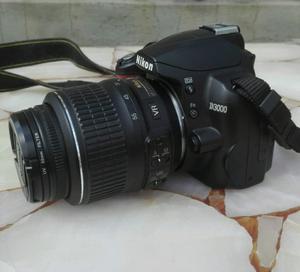 Vendo Nikon D (usada, muy cuidada)
