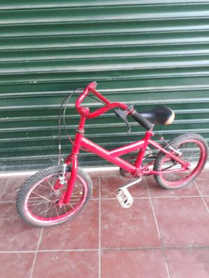 Vendo bicicleta para niños roja