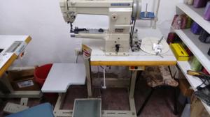 Maquina de coserTrencilladora tipical vendo o permuto