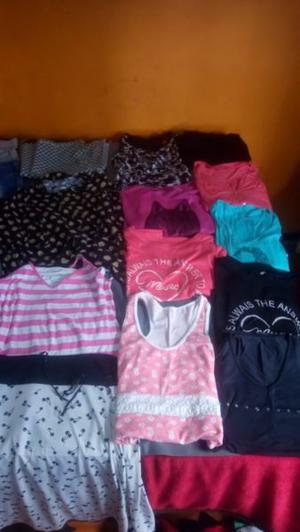 VENDO LOTE DE ROPA,ENVIO GRATIS