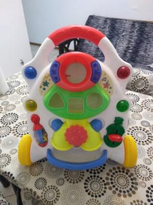 Caminador musical Fisher Price