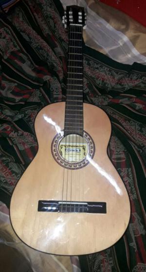 Guitarra criolla "Gracia M5"