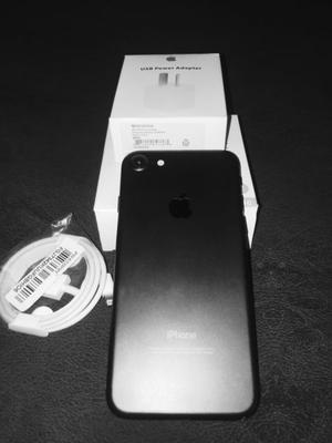 iPhone 7 32GB Black Mate Libre nuevo con accesorio impecable