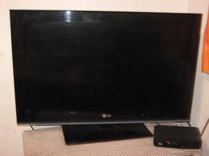 TV LCD 32" MARCA LG. IMPECABLE.