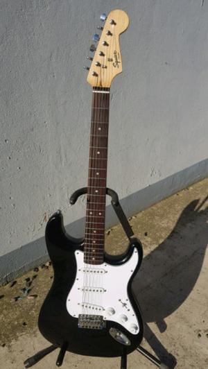 Guitarra squier FENDER original!
