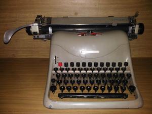 Vendo Máquina de Escribir antigua Olivetti