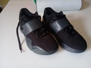 Zapatillas Nike Basquet Jordan Mod. J23 Impecable.