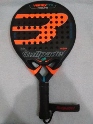 Paleta BULLPADEL VERTEX 