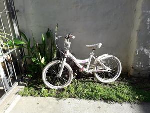 Vendo Bici Nena Rodado 18 muy buen estado!!!