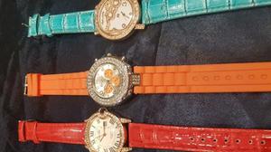 LOTE DE RELOJES IMPORTADOS