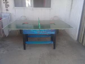 Metegol y mesa de ping pon