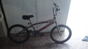 Bicicleta Tomaselli XT3 Tuning Freestyle