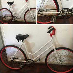 Bicicleta restaurada nueva